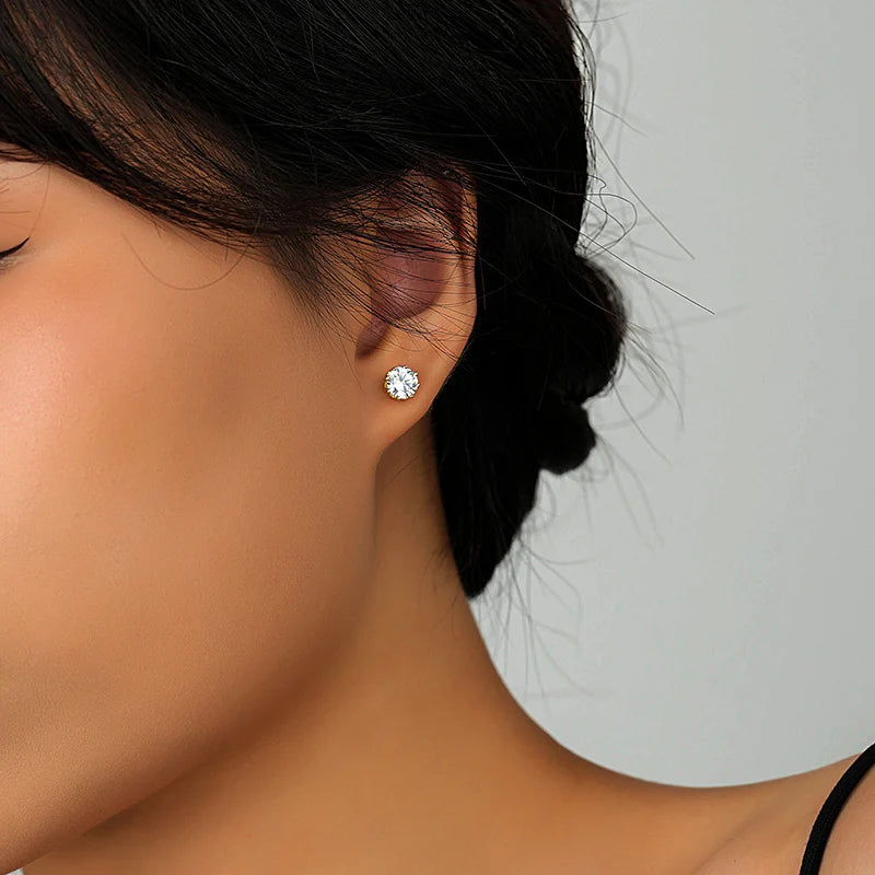 1 Karat Crown-Shaped Zircon Stud Earrings - Gold Plated