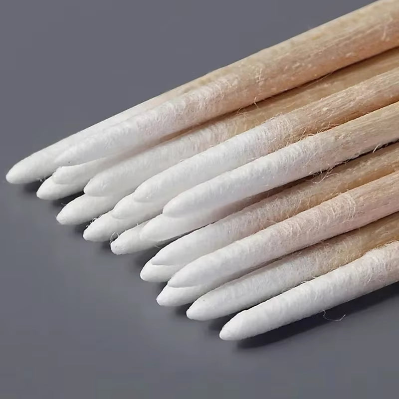 100-Piece Wooden Cotton Swabs for Nail Care and Art Application